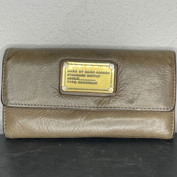 Marc by Marc Jacobs Wallet - Picture 5 of 8